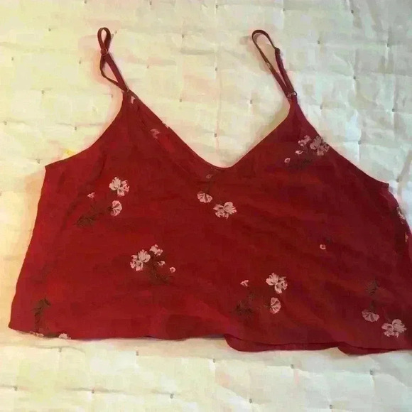NWOT Cropped loose cami - Picture 5 of 5